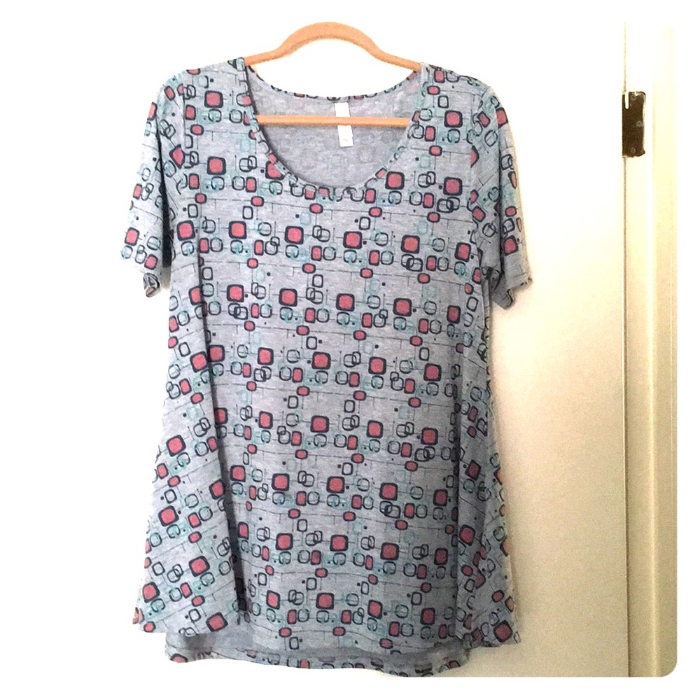 Lularoe perfect tee